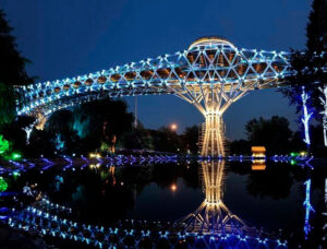 اجاره تابلو در پل طبیعت تهران